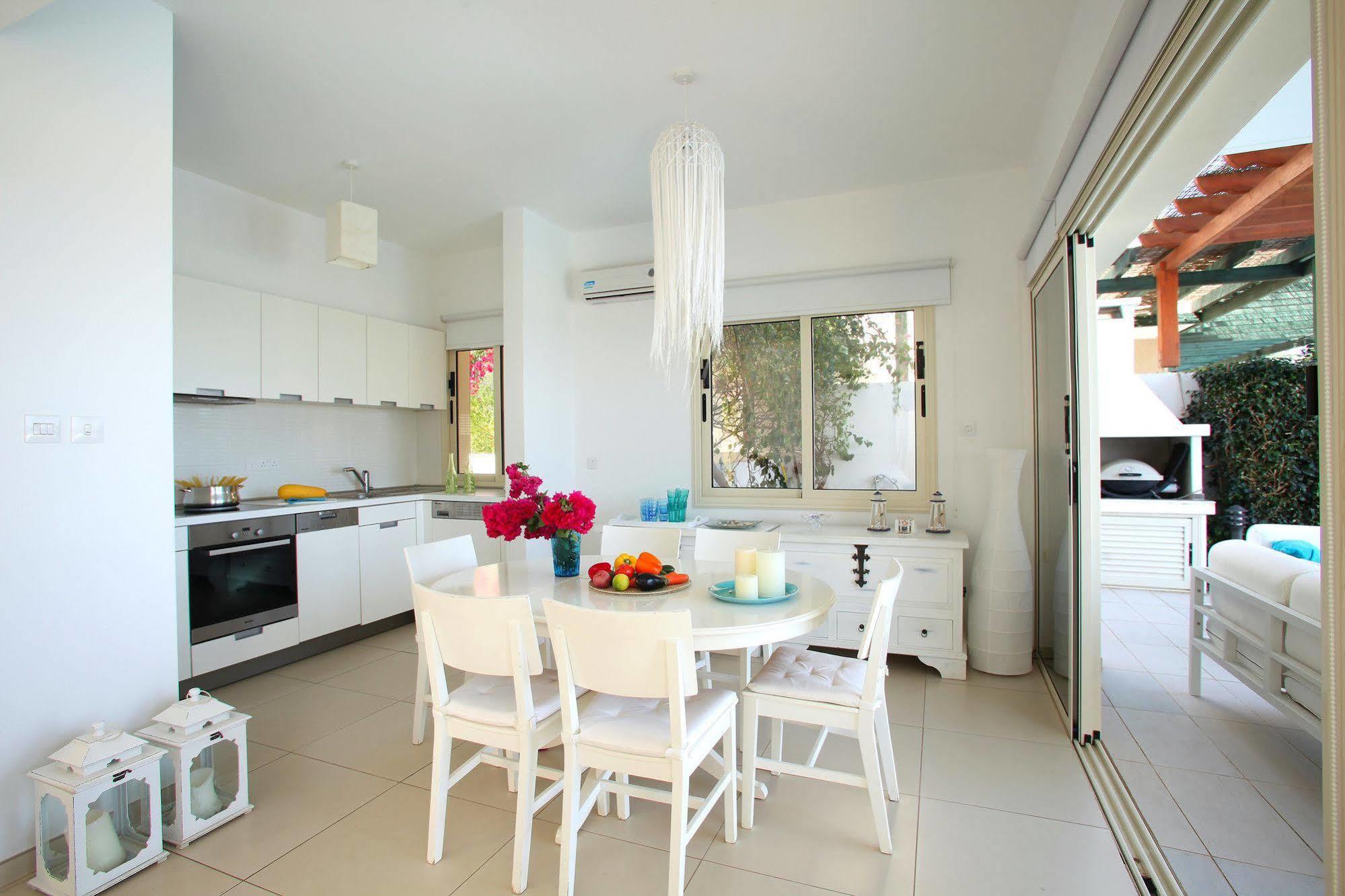 House 7, The Artisan Resort Protaras Exterior foto
